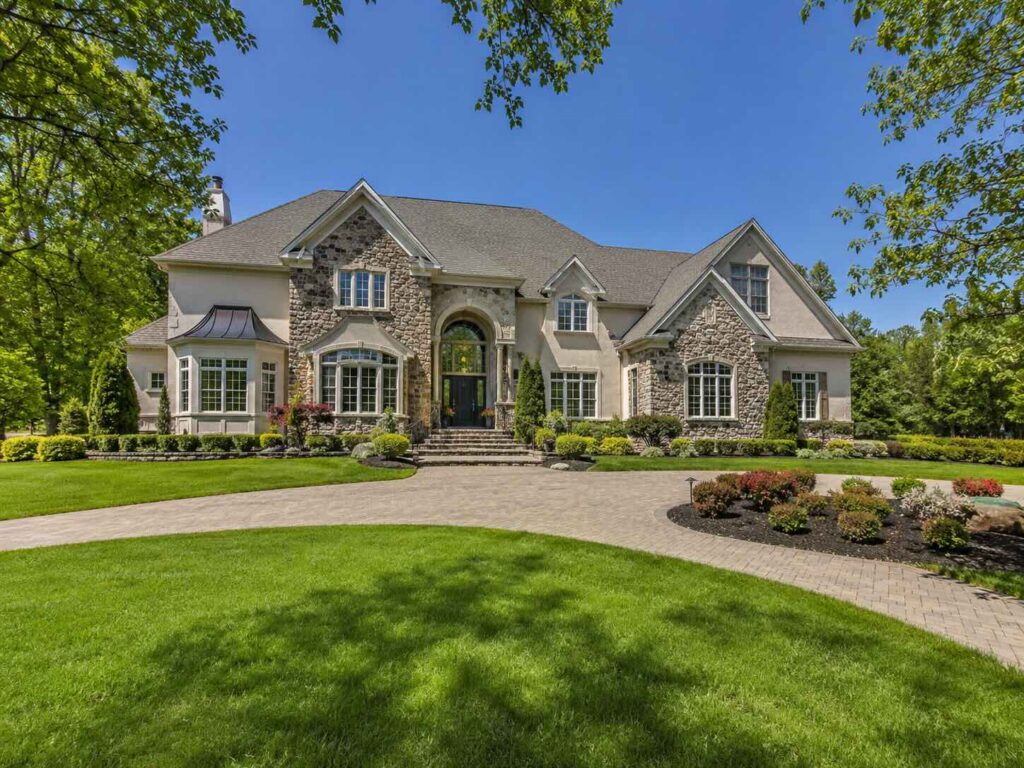 Morganville, NJ Real Estate